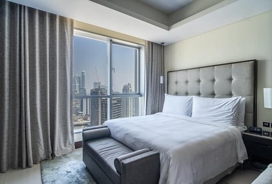 Burj Lake Hotel | Furnished Studio For Rent, picture 2