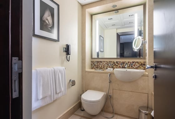 Burj Lake Hotel | Furnished Studio For Rent, picture 9