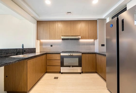 Townhouse for rent in Portofino, Damac Lagoons, picture 8