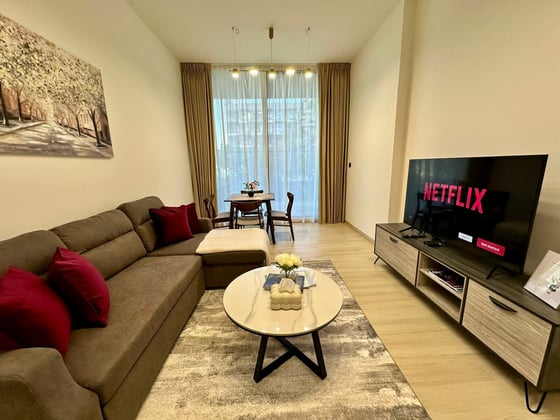 Fully Furnished | Close to Mall | Prime Location, picture 2