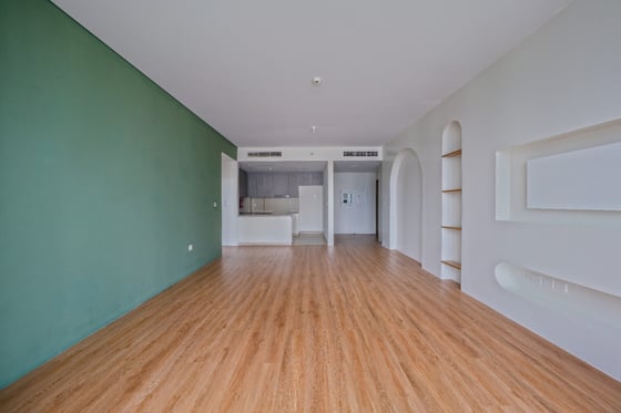 Marina Water Front View | Negotiable | Upgraded, picture 7