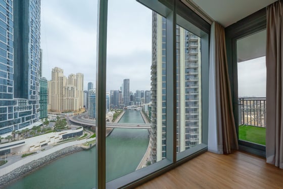 Marina Water Front View | Negotiable | Upgraded, picture 1