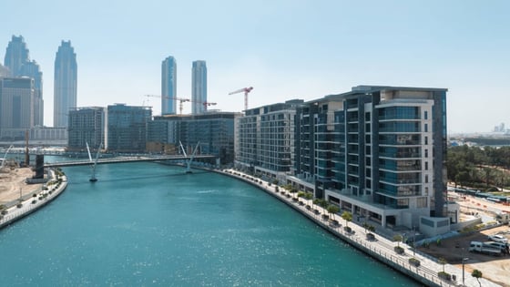 Canal Front Residences, picture 5